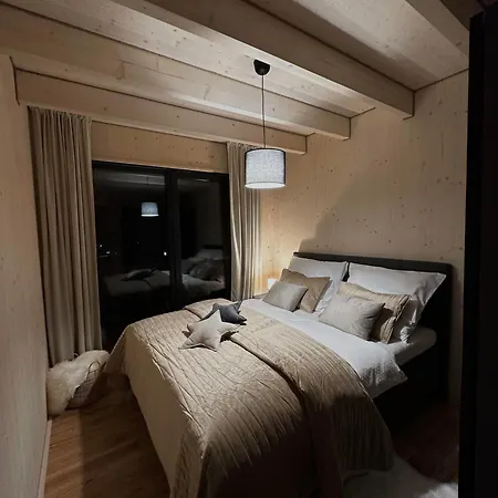 Pod Smrekom דמנובסקה דולינה